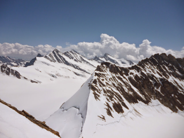 Oberland Bernes:Monch-Jungfrau