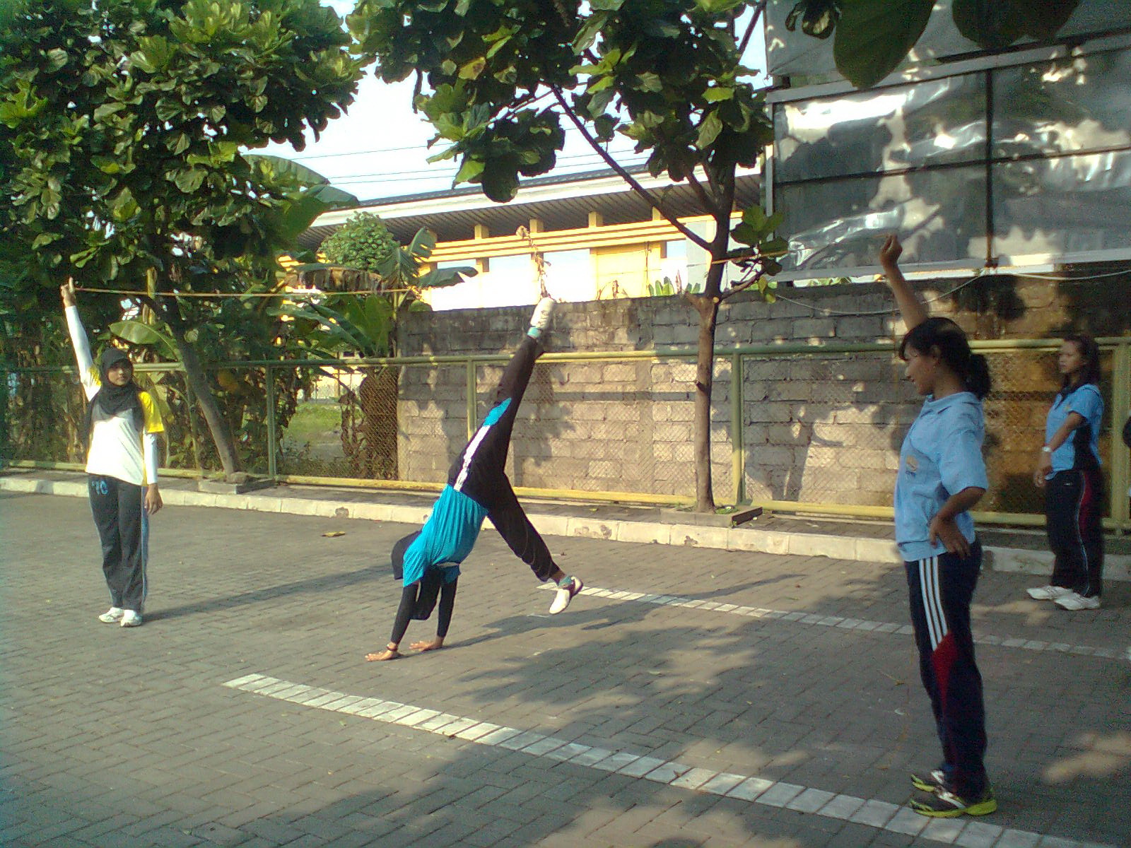 olahraga anak: PERMAINAN TRADISIONAL
