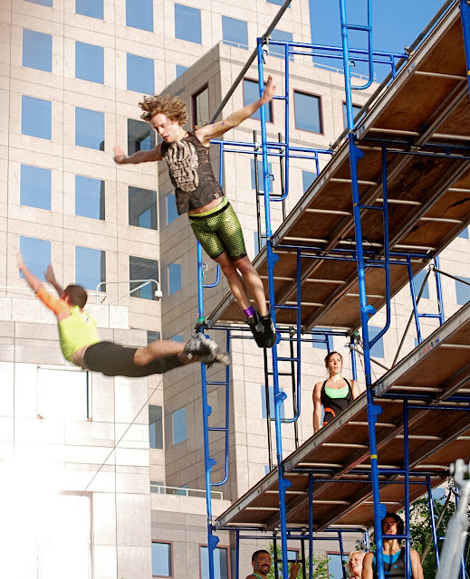 STREB Human Fountain