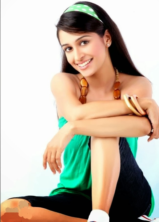 Dipika Samson HD Photos Free Download | TV Biography