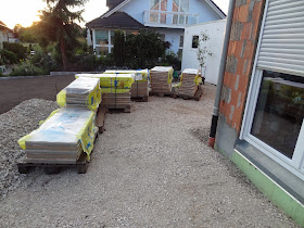 Unser Haus Entsteht Garten Mauer Und Garageneinfahrt