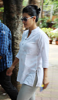 Bollywood Celebrities at Madhuri Dixit's Father Prayer