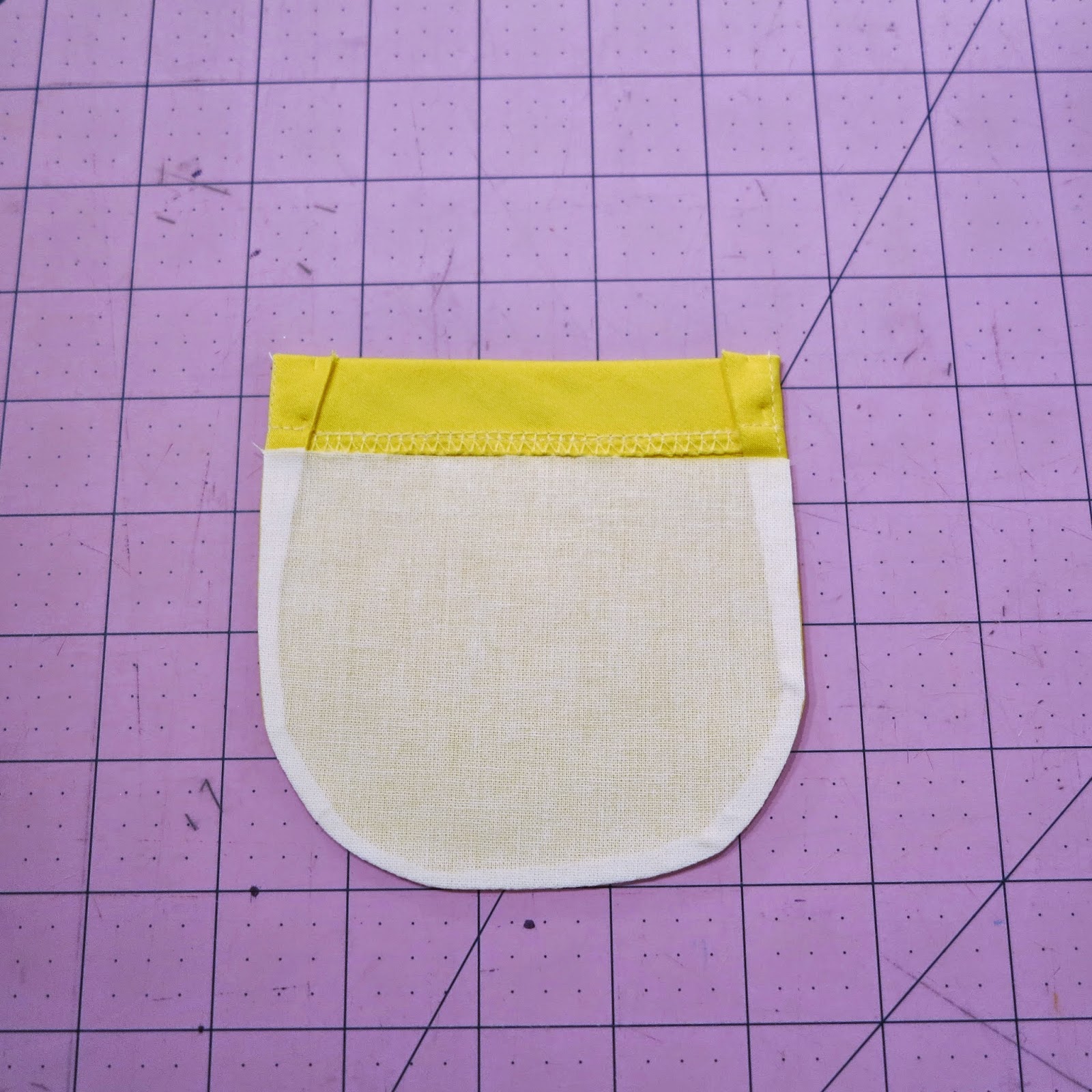 Lily Sage & Co Making neatly curved patch pockets with interfacing