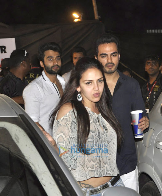 Jackky, Esha  & Zayed khan at DJ Tiesto's concert