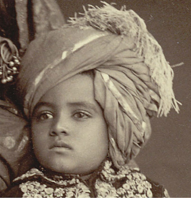 Studio-Portrait-of-a-Young-Kashmiri-Boy-and-Girl---1890's-c