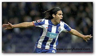 Falcao Regresa A La Titular Del Porto Después De Una Lesión