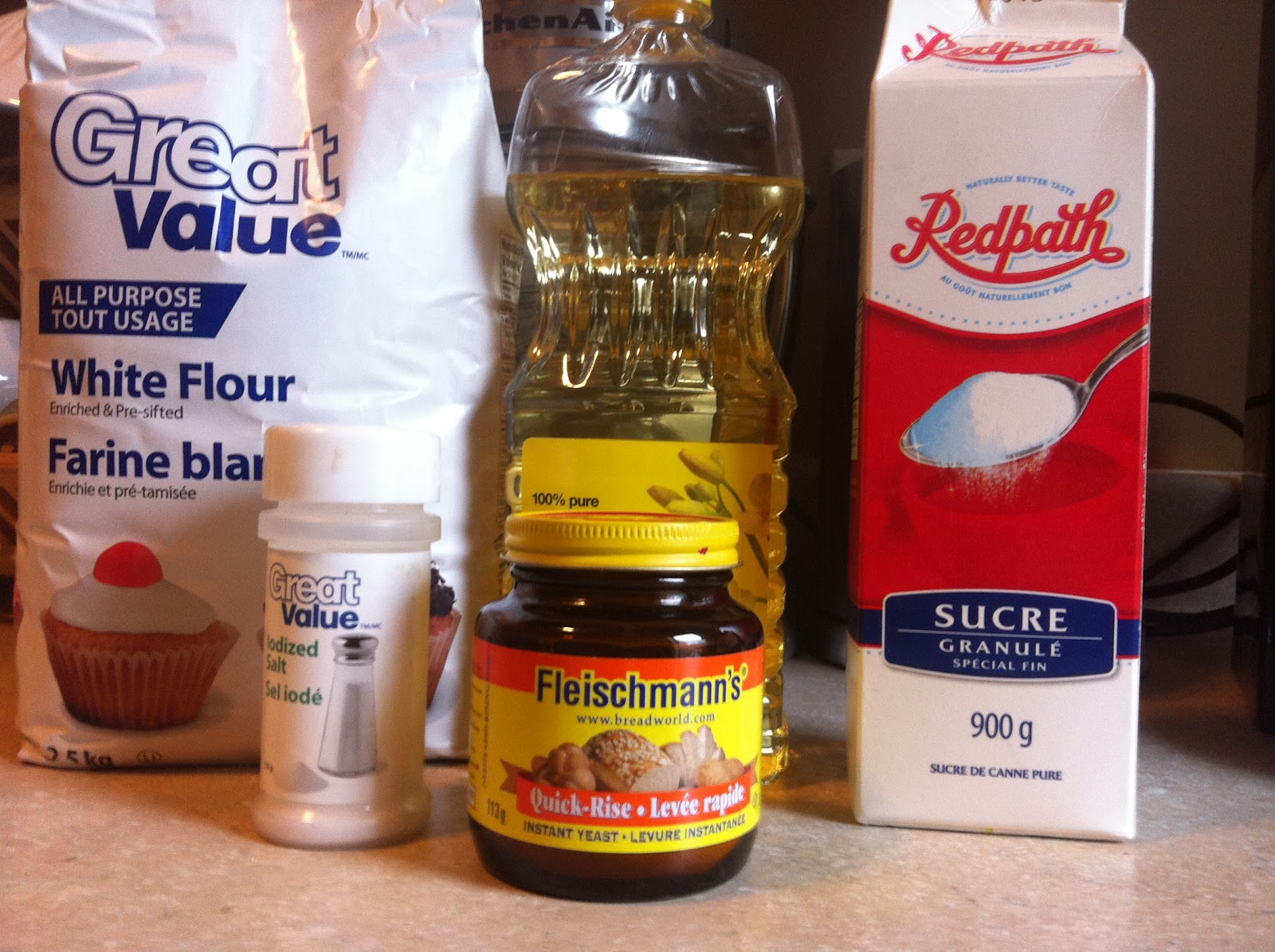 La Vie en Blanche Homemade Bread. (and you can to)