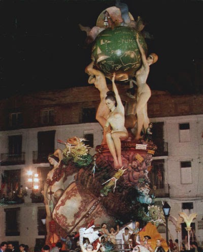 http://www.4shared.com/download/hRS88YrTba/1985_-_Plaza_del_Pilar__Vicent.jpg