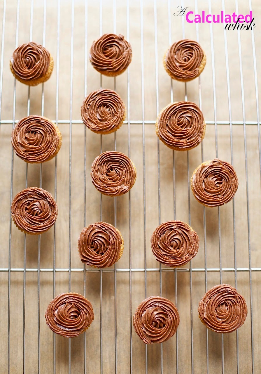 Easy Vanilla Cupcakes with Chocolate Frosting (Gluten-free, Grain-free) | acalculatedwhisk.com Easy Vanilla Cupcakes with Chocolate Frosting (Gluten-free, Grain-free) | acalculatedwhisk.com