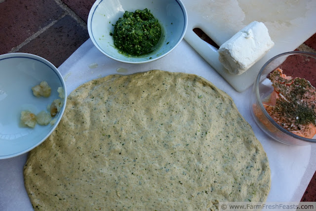 http://www.farmfreshfeasts.com/2013/03/salmon-and-goat-cheese-on-arugula-pesto.html