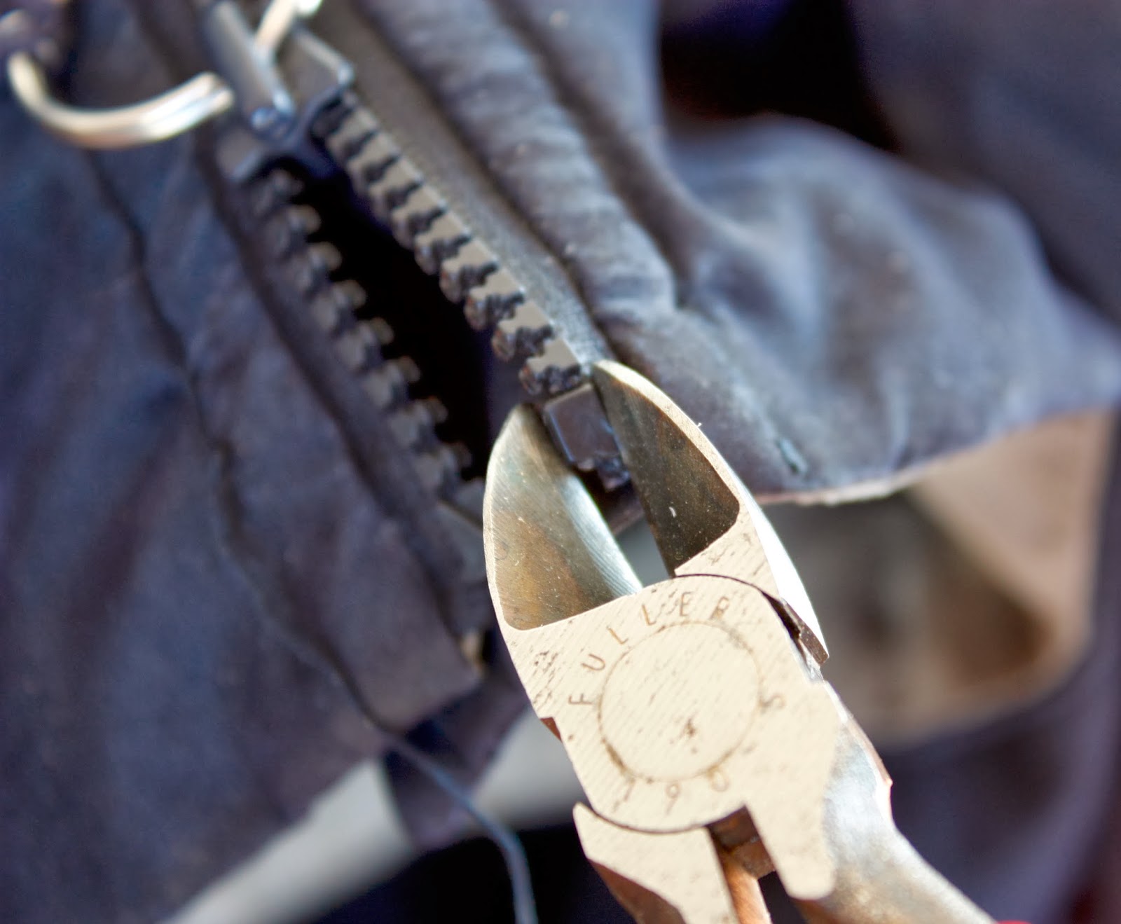 Artsybuildinglady Split Zipper Fix