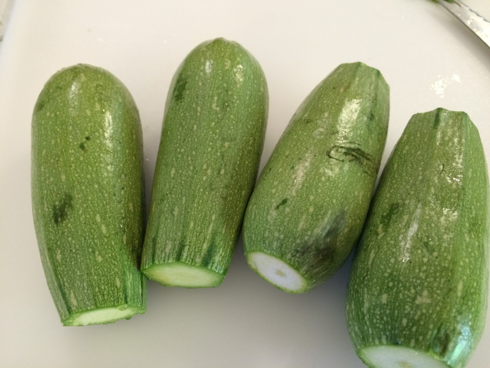 Cali's Cuisine Tutorial How to Core Zucchini for Stuffing