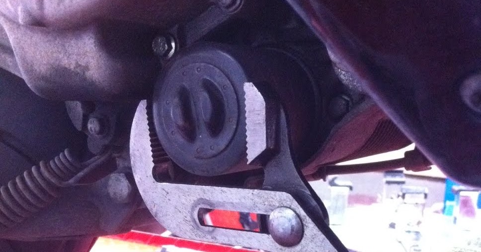 My Vespa Story Modern Vespa Oil Change.