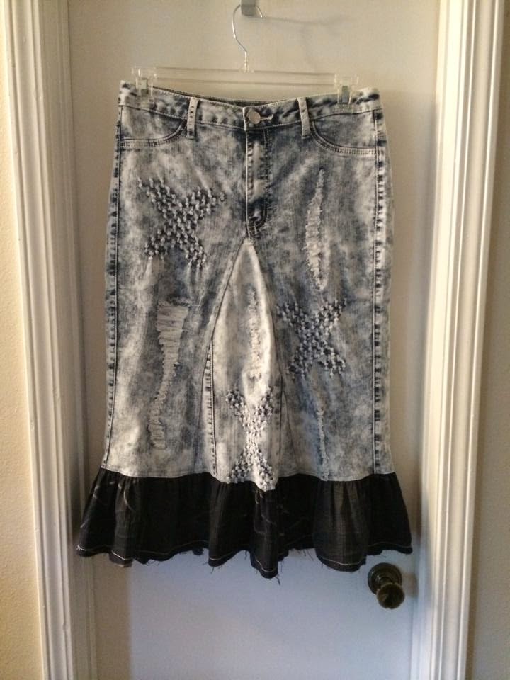 So, She Sews Skirts (and Other Stuff Too) Just Below The Knee Skirt