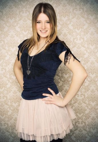 hollywood celebrities gizem karaca hd wallpaper miss turkey world gizem karaca hot lovely photos gallery munazza fareb pics