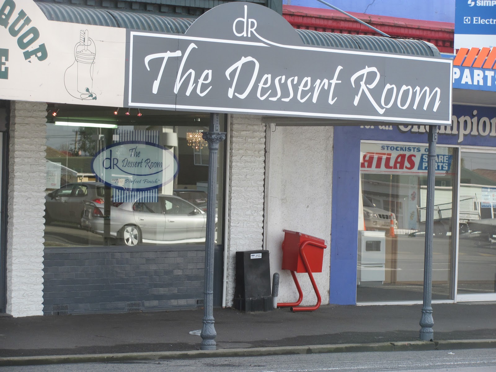Mrs Cake Gourmet IceCream Company and The Dessert Room, Dunedin