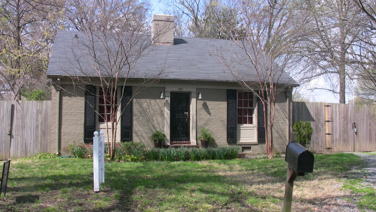 Lovely Memphis Hein Park Homes for Sale 3/13/2012