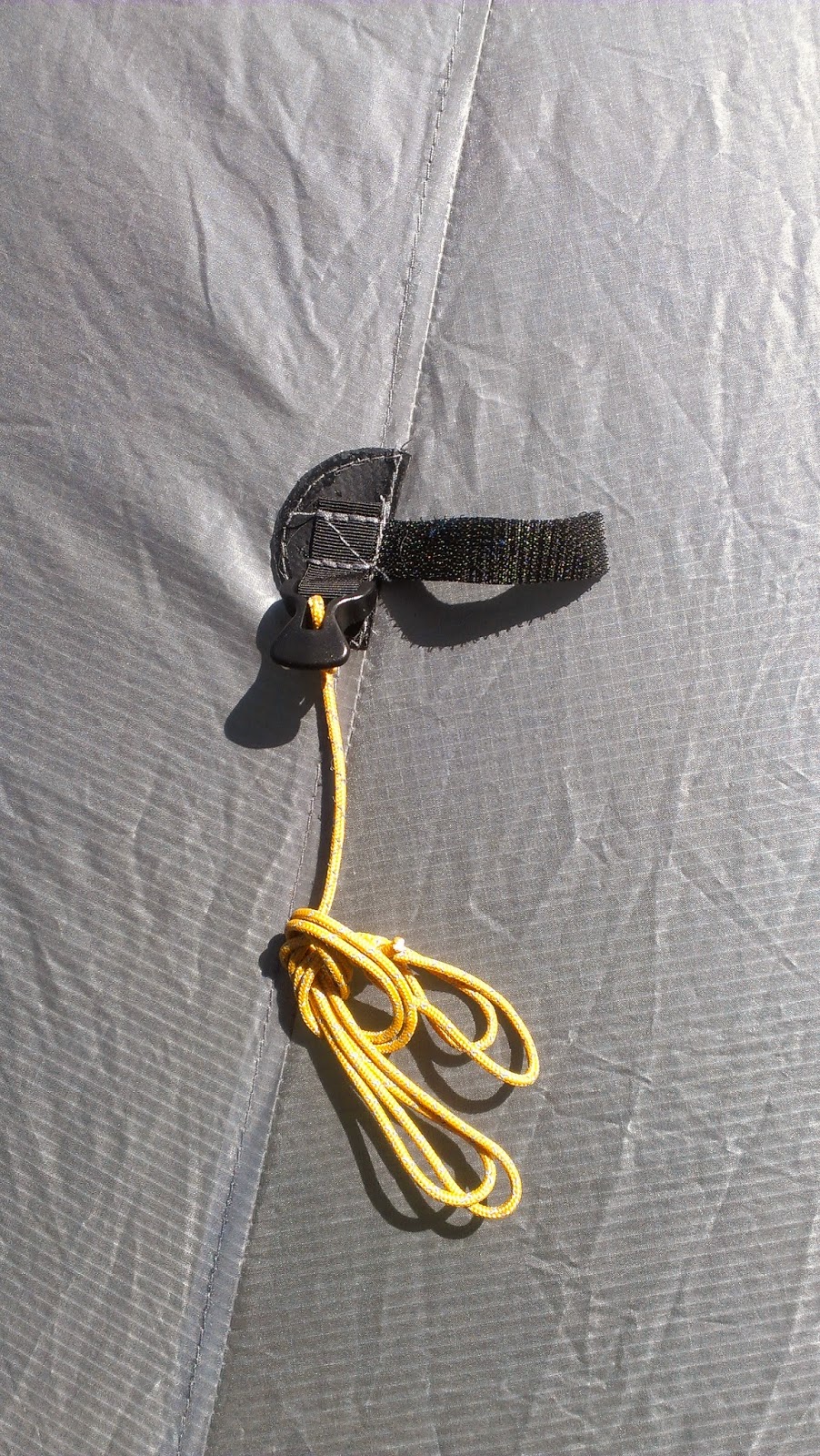 Cloudburst 3 velcro door closure