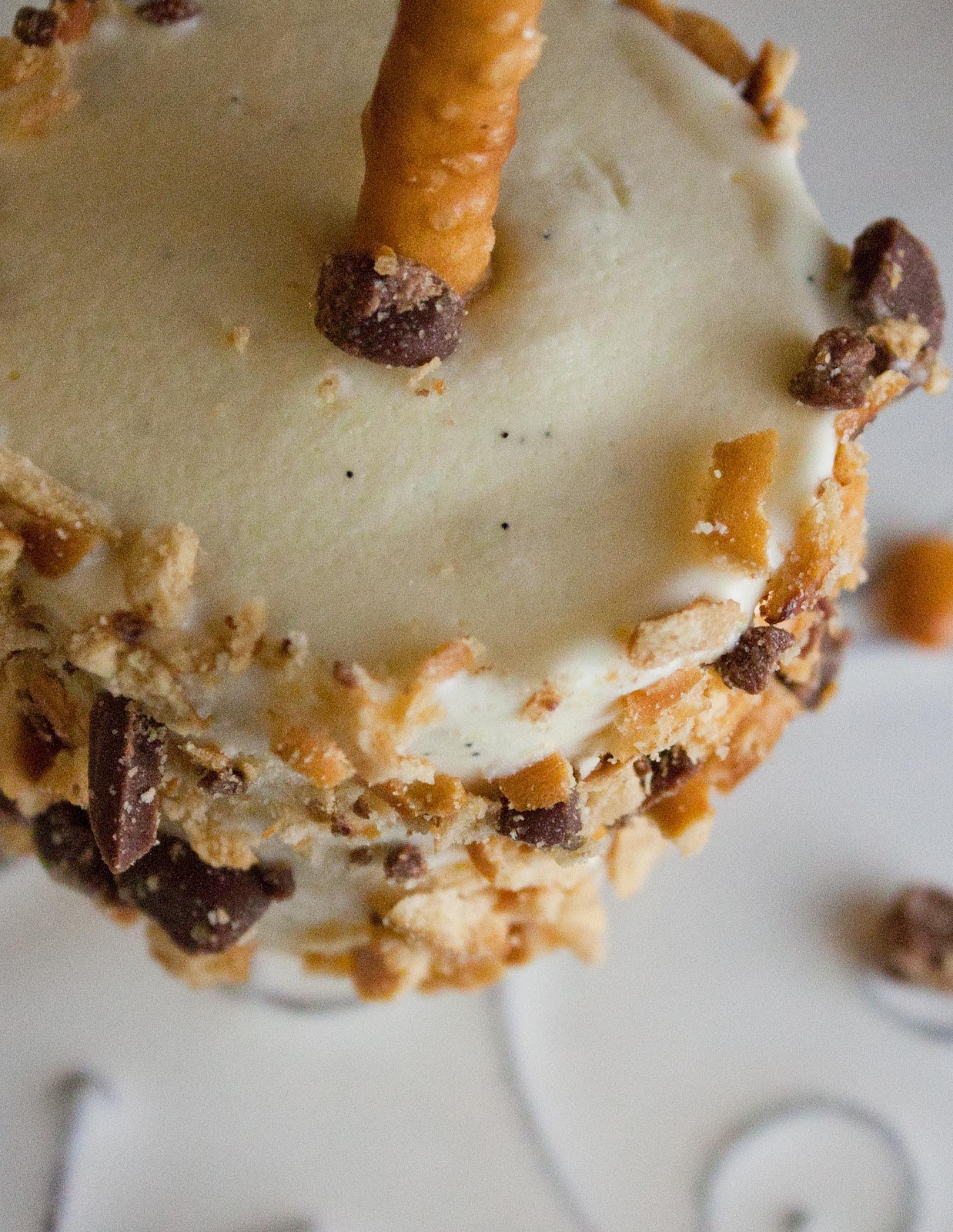 Fat and Happy Blog Easy Pretzel and Chocolate Covered Ice Cream Bars