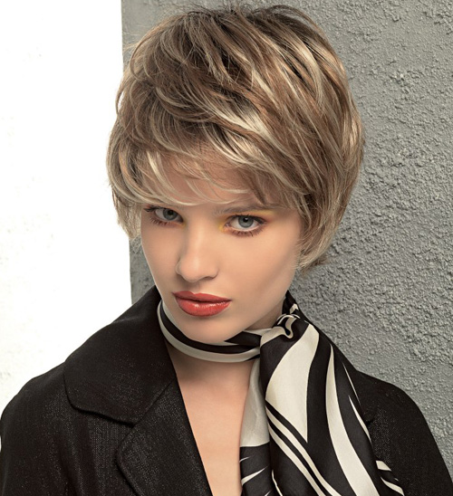 medium short haircut pixie hairstyles