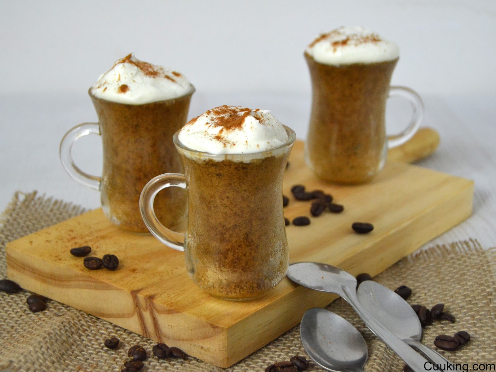 Mini Mug Cakes De Cappucino (con Videoreceta) Para #cuukinglovesmugcakes