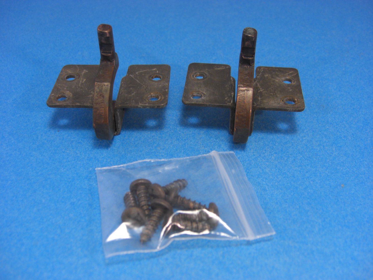 Sewing With Singer: Sears Kenmore Sewing Machine Cabinet Hinges & Screws