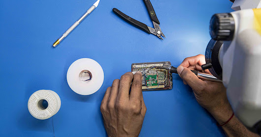 Redesigning Smartphones with a Snap: Behind the Scenes with Moto Z and Moto Mods
-
The Official Motorola Blog