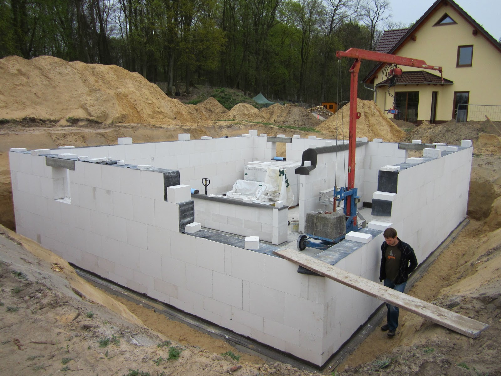 Unser Traum vom Haus : Mauerwerk Keller - Kellerwände