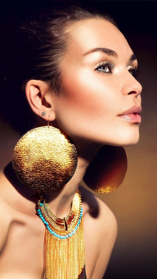 Fashion Make Up Big Earings  Android Best Wallpaper