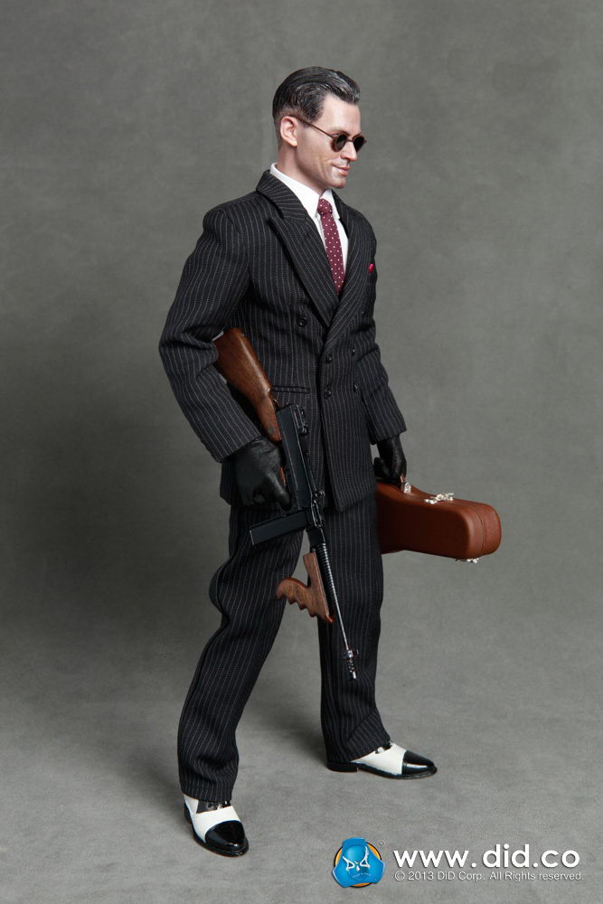 DID 1/6 scale 1930s Chicago Gangster is Johnny Depp as