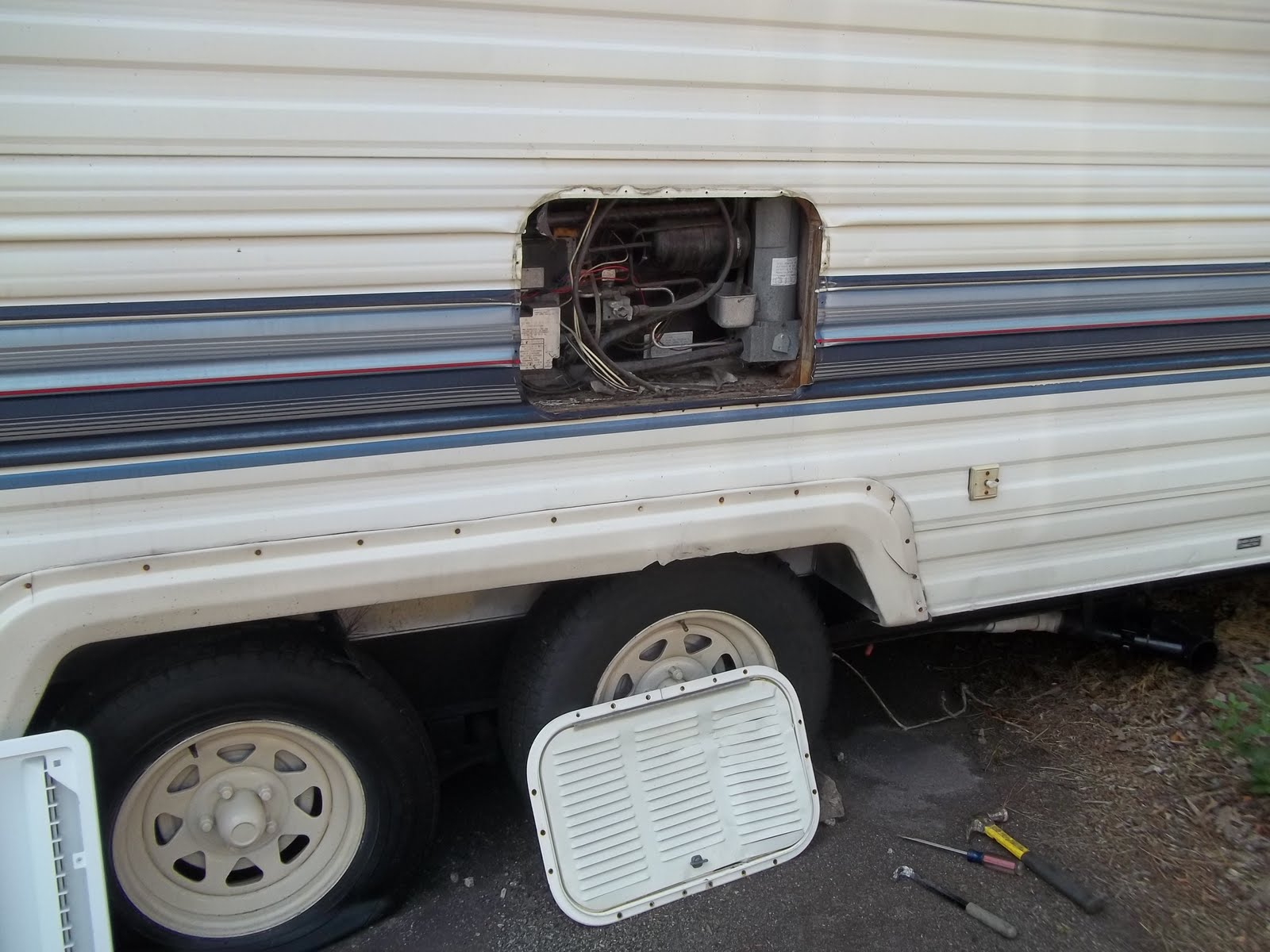 Our Life Rv Fulltimers Replacing An Access Door