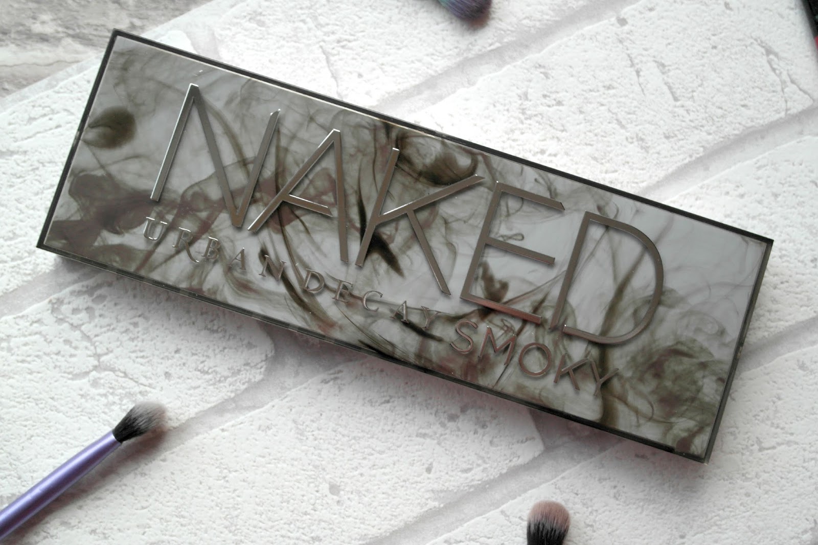 Urban-Decay-Naked-Smoky-Review