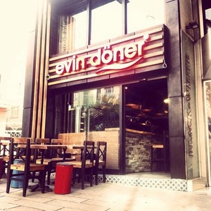 bir genc kizin cafe restaurant defteri evin doner bir genc kizin cafe restaurant defteri evin doner