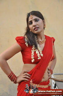 Actress Reshmi Red Saree Below Navel Show Photos