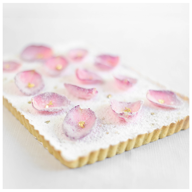 Roses and Gold. A Rose Water Tart Sprinkle Bakes Roses and Gold. A Rose Water Tart Sprinkle Bakes