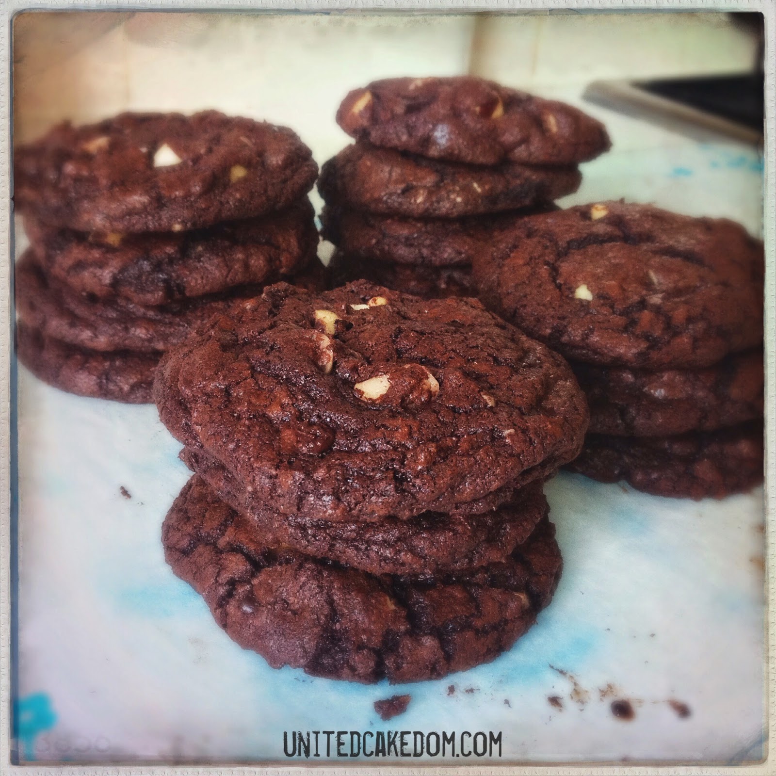 United Cakedom Brazil Nut Chocolate Cookies