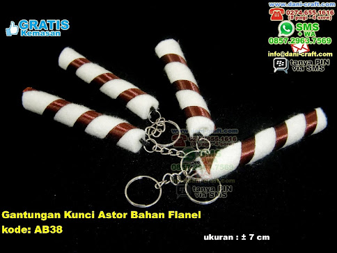 Gantungan Kunci Astor Bahan Flanel Flanel