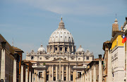 The Vatican City is the world's smallest state, which is located in Rome, . (img corpa)