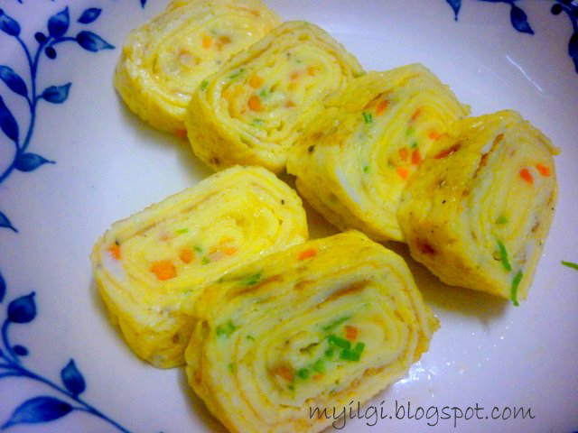 لفائف البيض الكورية Korean+egg+roll+