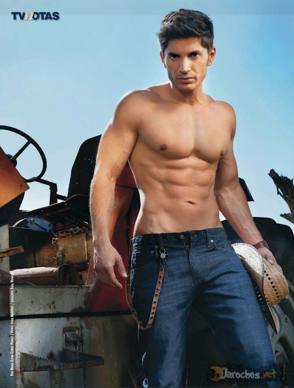 chakalogia: Daniel Elbittar para &ldquo;Tv Notas&rdquo; ¡Grrrrr!!!!.