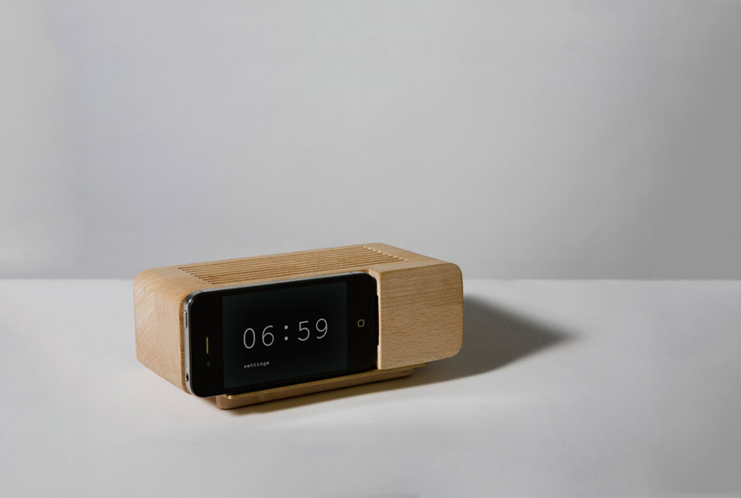 Canvass iphone / alarm clock