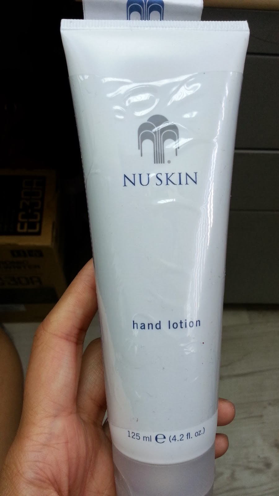 Manc Makeup Studio的 BLOG Nuskin hand lotion潤手露
