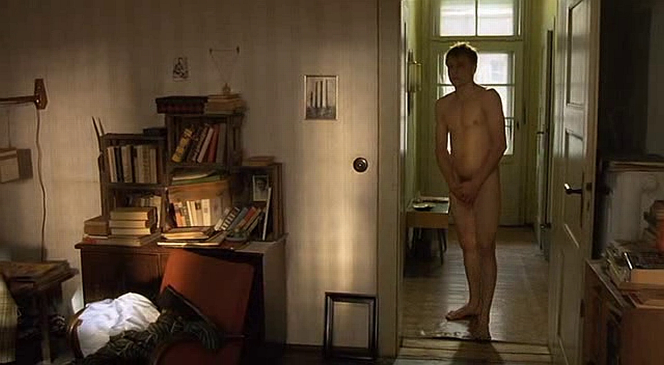 Max Riemelt - Shirtless & Naked in " Der Rote Kakadu" .