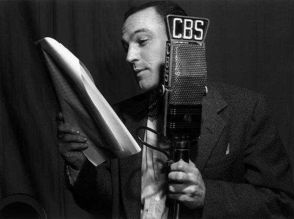 Gene Kelly leyendo - leer es sexy