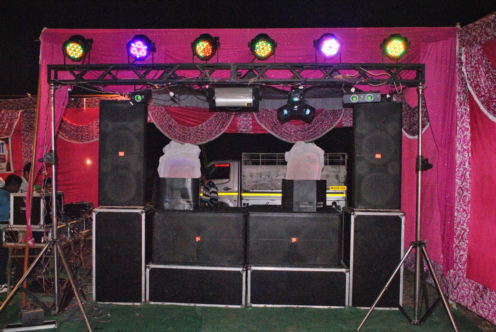 yashlight&sound YASH DJ SETUP AND LIGHT DECORATION