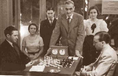 Partida Heinrich Silbermann - Rafael Lloréns en el Torneo de Barcelona de 1936