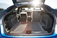 2017-BMW-X4-M40i-79.jpg