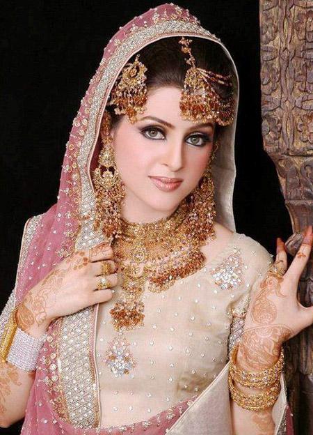 تسريحات الشعر ومجوهرات الزفاف الهندي  - Hairstyles & Jewelry Indian Wedding  Bridal-Jewelry+(7)