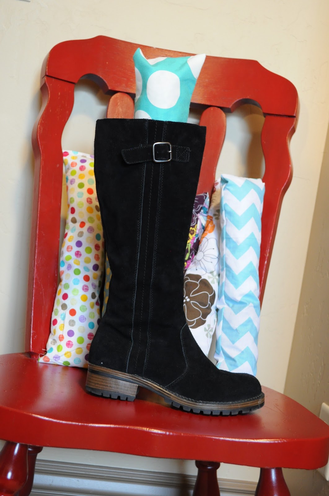 The Little Fabric Blog Boot Buddy Fabric Boot Form Tutorial