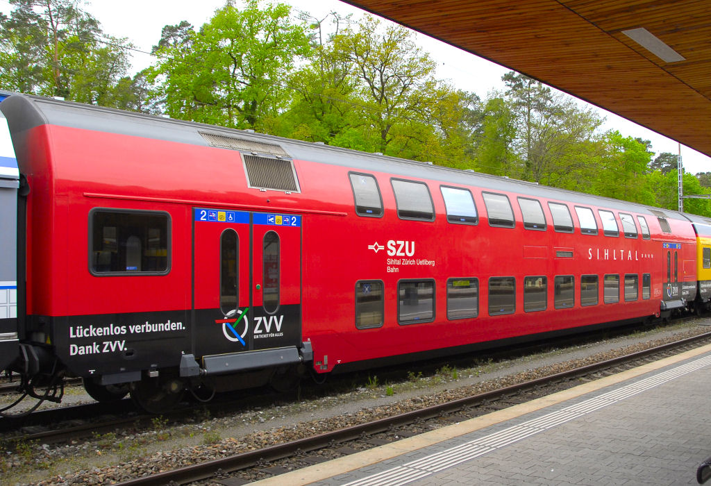 Oeffentliche Verkehrsmittel SBB CFF FFS DPZ ZVV Verbundzug